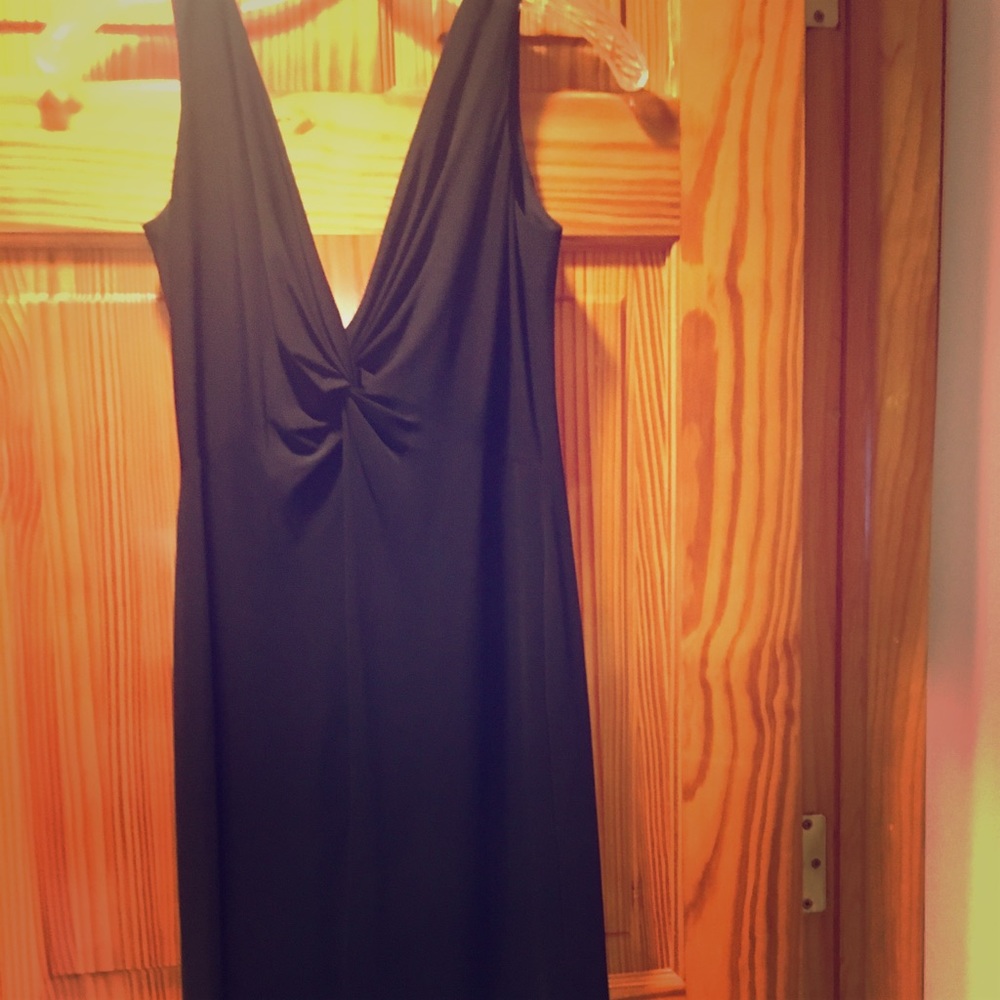 Laundry sleeveless black cocktail dress